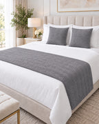 Set Piecera Decorativa + 2 Fundas de Almohada – Modelo Trenza
