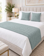 Set Piecera Decorativa + 2 Fundas de Almohada – Modelo Trenza