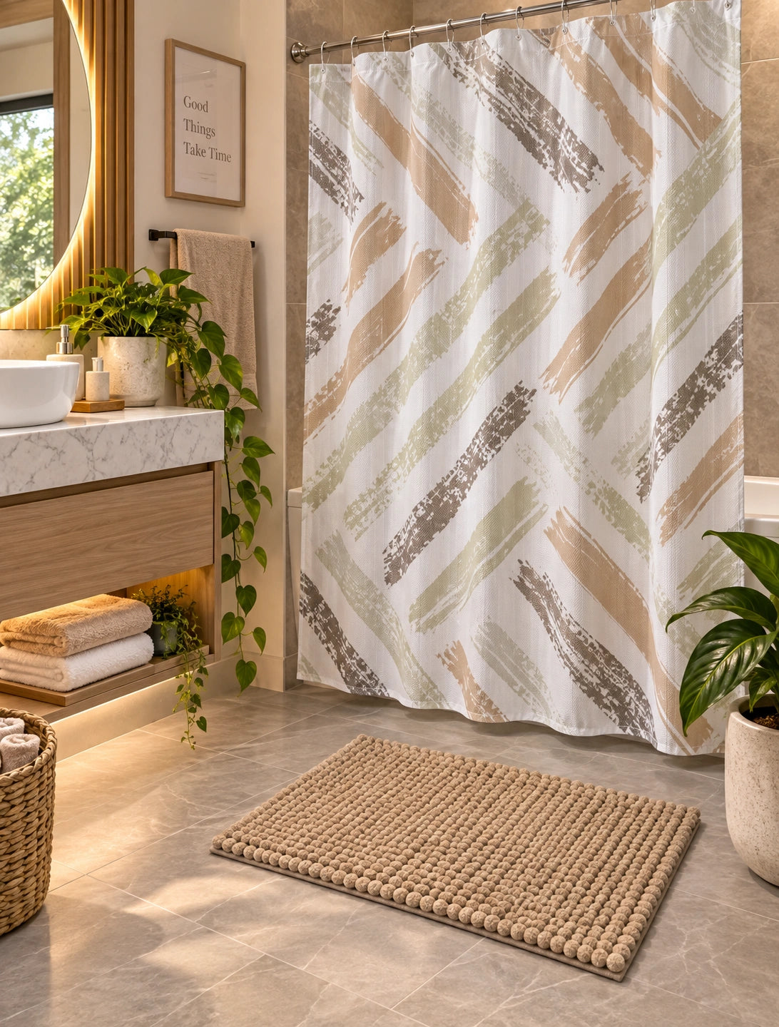 Set de Baño Mashini 4 Piezas Beige – Cortina Estampada y Piso Chenille